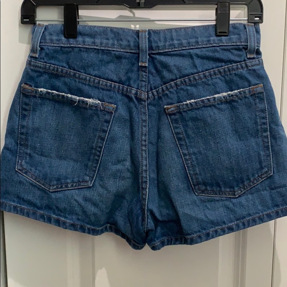 Reformation Charlie Shorts - Picture 4 of 7
